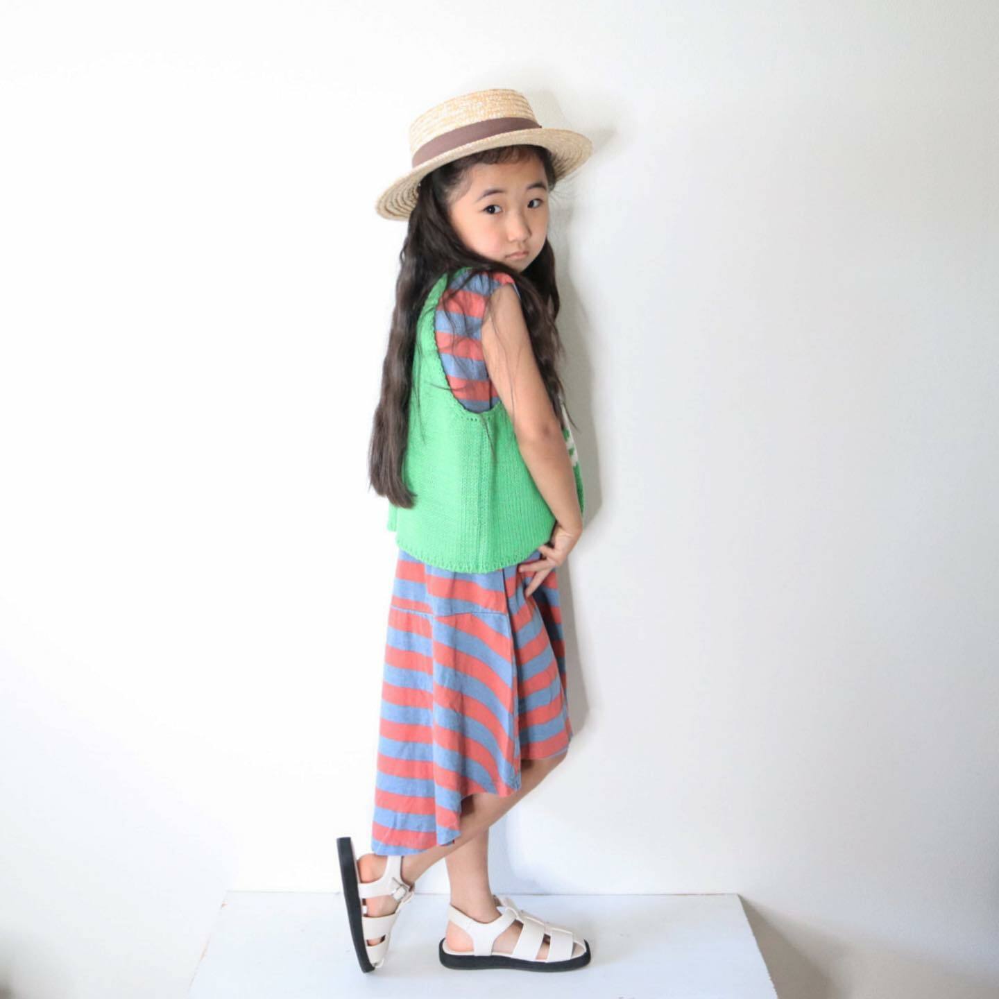 日本MYD 女孩 夏日無袖條紋款洋裝 (藍色，110) M020351