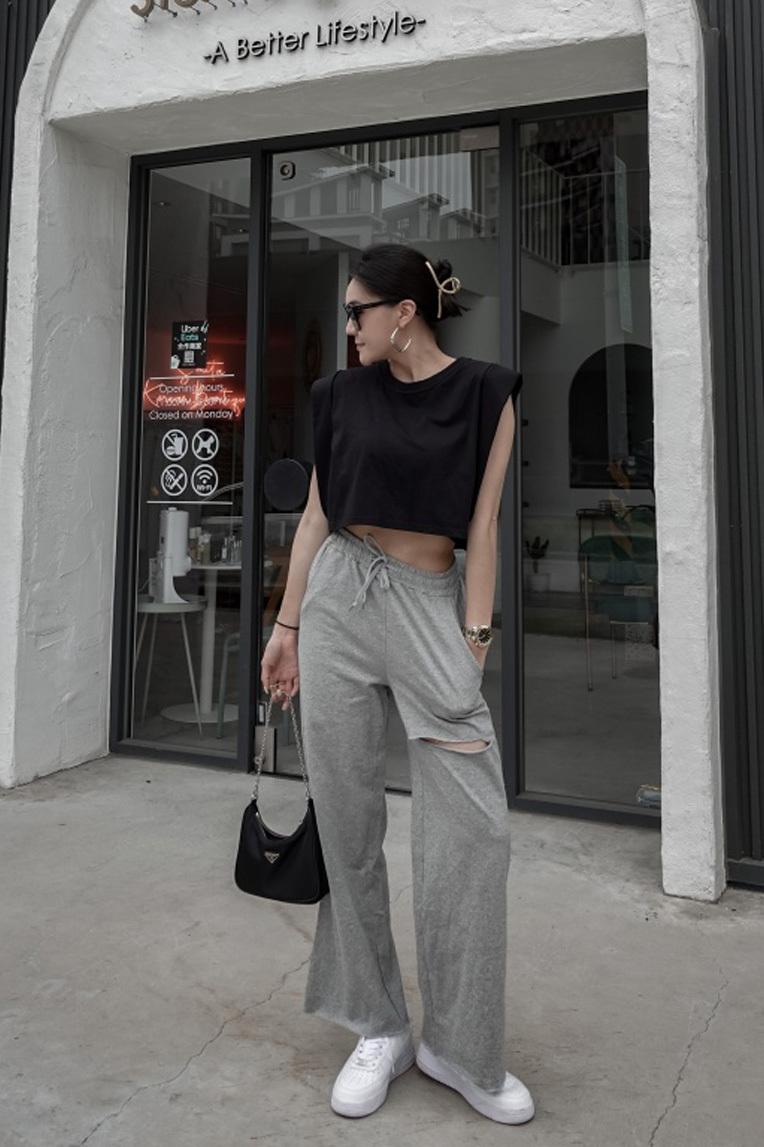 高磅反折短版飛飛袖歐美背心*2色