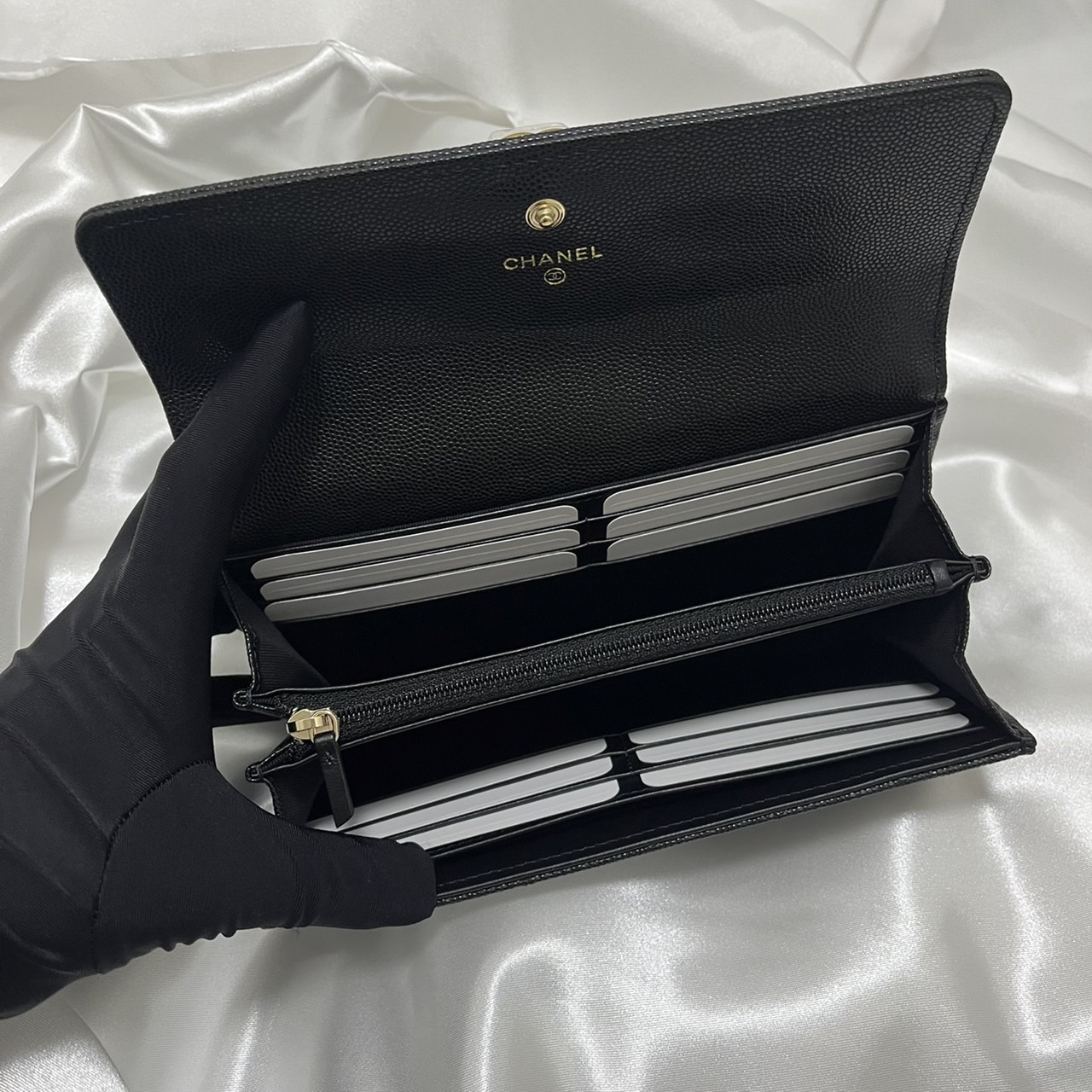 Chanel Boy 黑金荔枝皮信封長夾