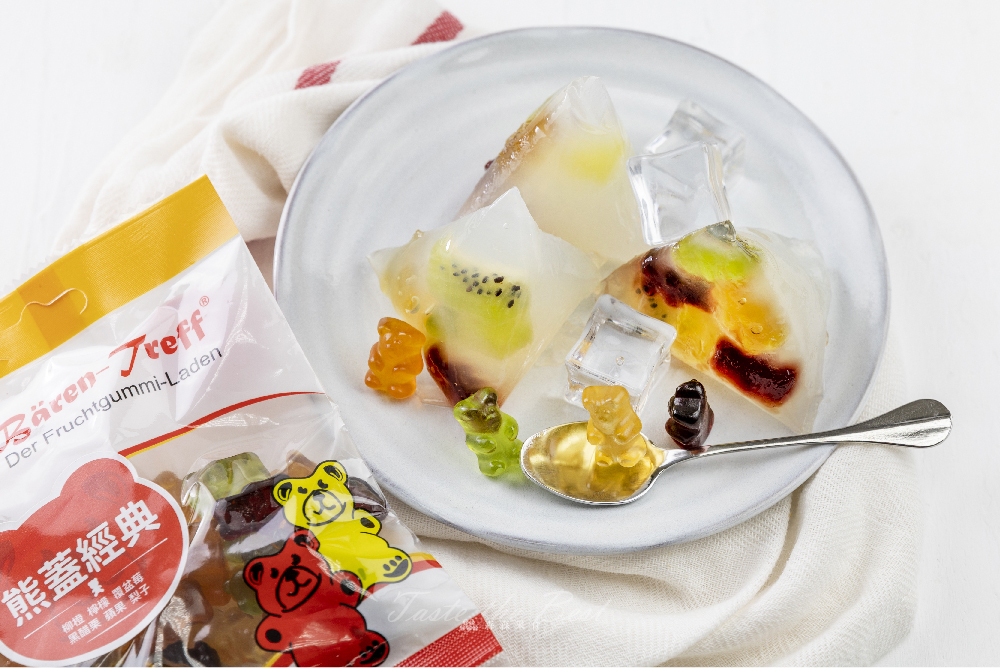 小熊軟糖冰品成果|從冷藏冰約1小時候，美味又好玩的小熊軟糖冰品將是您炎夏的好甜點。