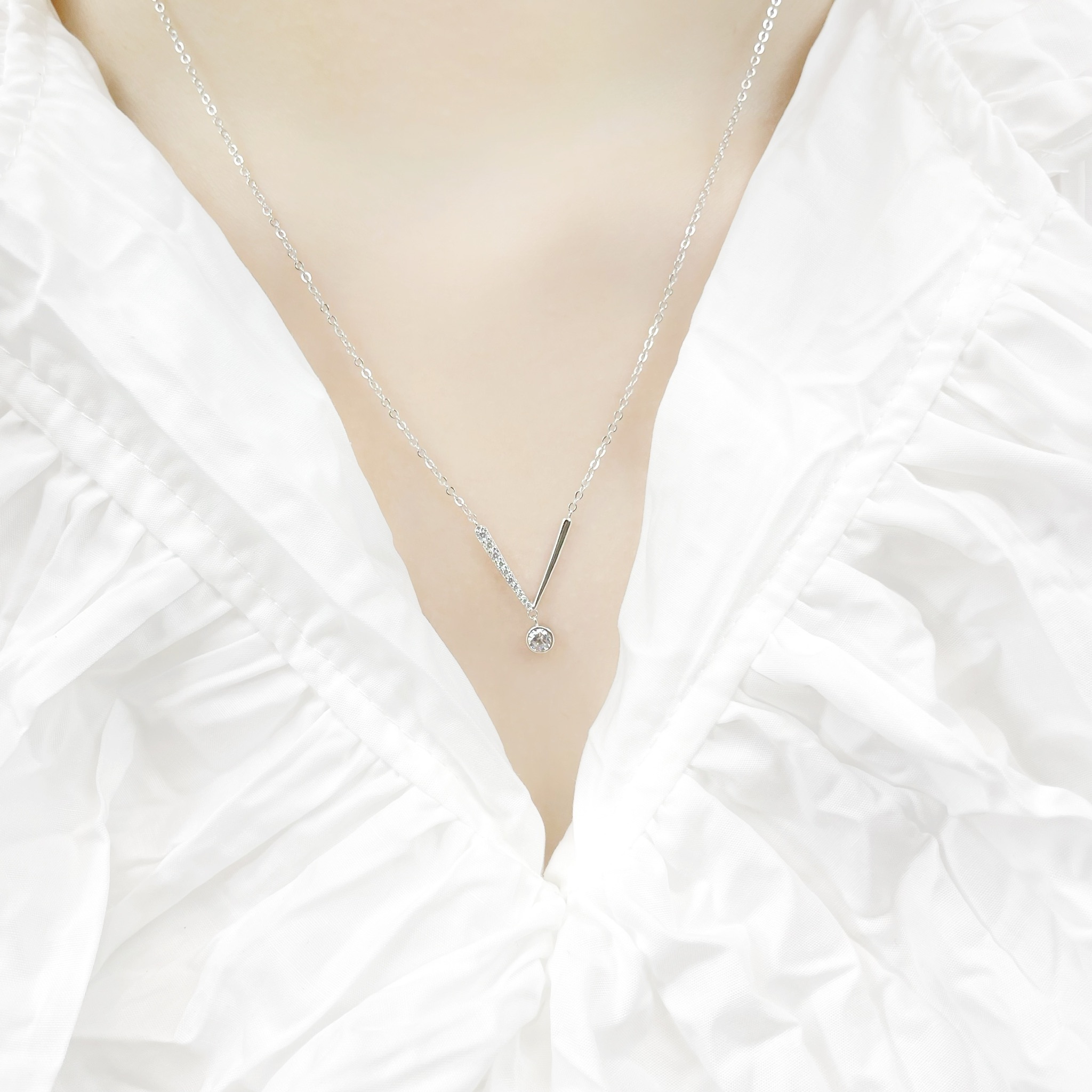 | 925 Silver・ White Gold  | Getting Close With Each Other Necklace | NE0600 |