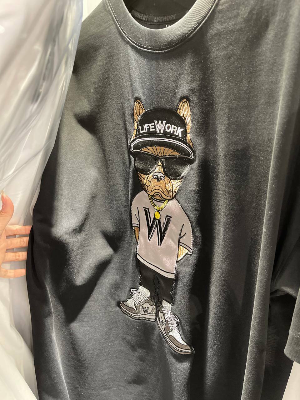 [S] LIFEWORK HIP HOP DOG SHORT SLEEVE T-SHIRT,BLACK, LW222TS10640 (SLW89)