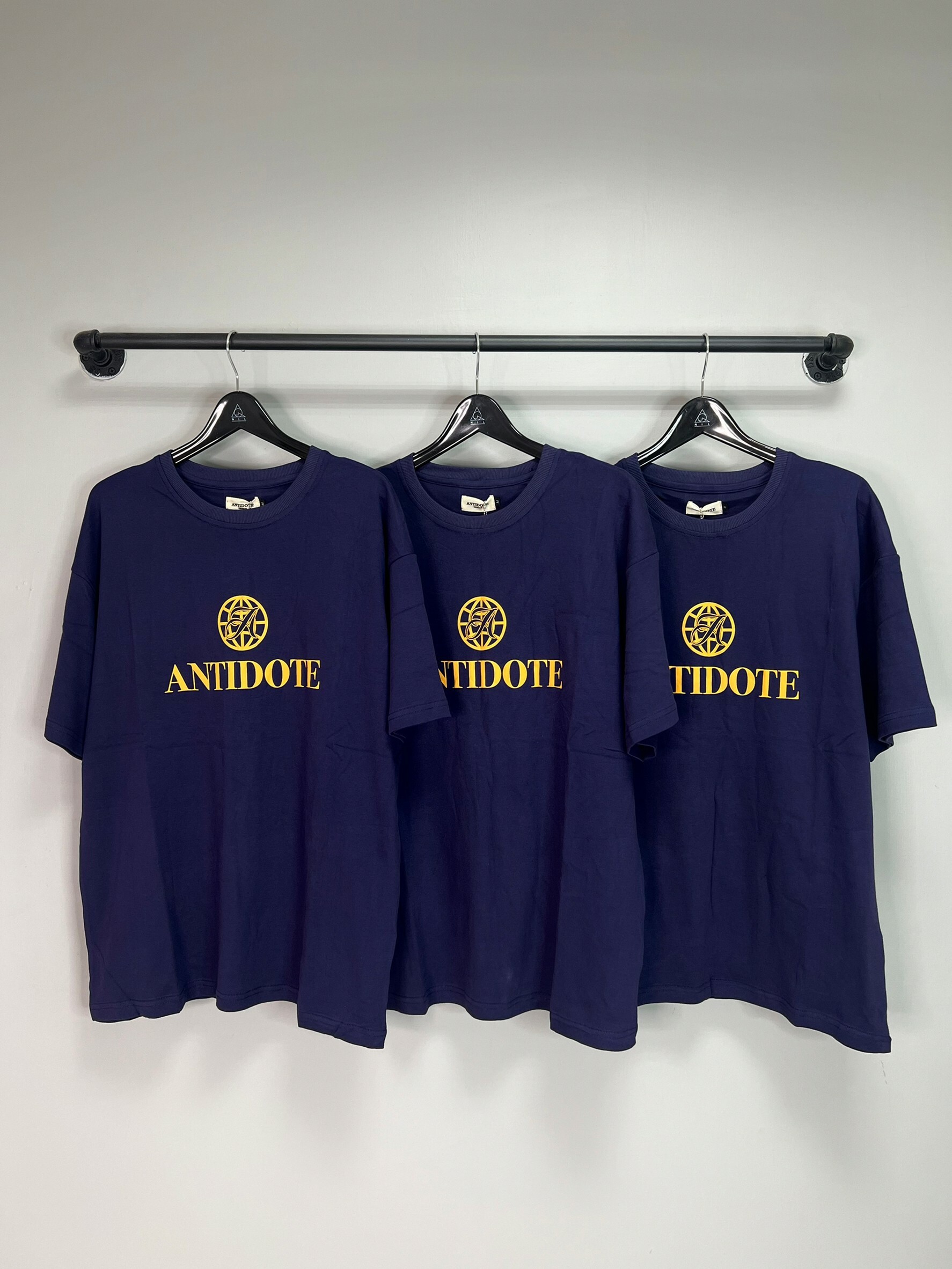 ANTIDOTE 新款 皇家藍 地球Logo 深藍短袖 T