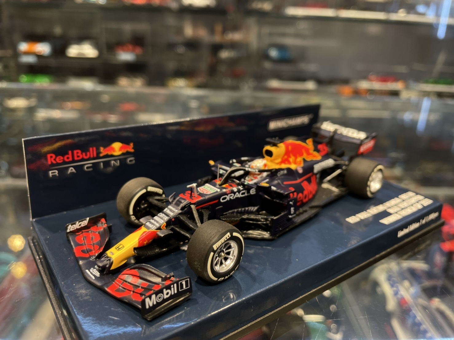 MINICHAMPS 110210833 Red Bull Honda RB16B #33 1/43