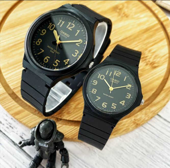 【CASIO 卡西歐】簡約指針式撞色錶盤設計 MW-240-1B2 / MQ-24-1B2  現代鐘錶