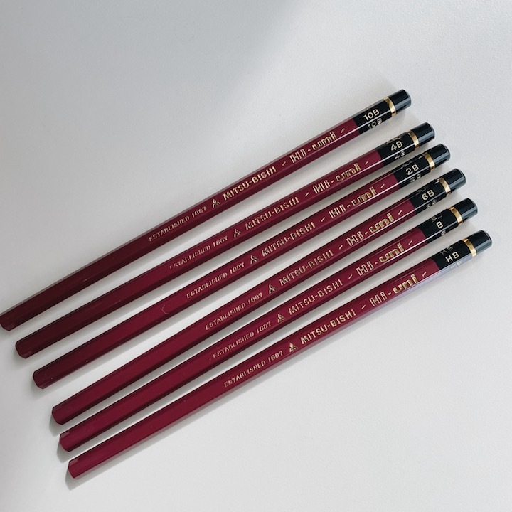三菱 Hi-Uni 鉛筆
