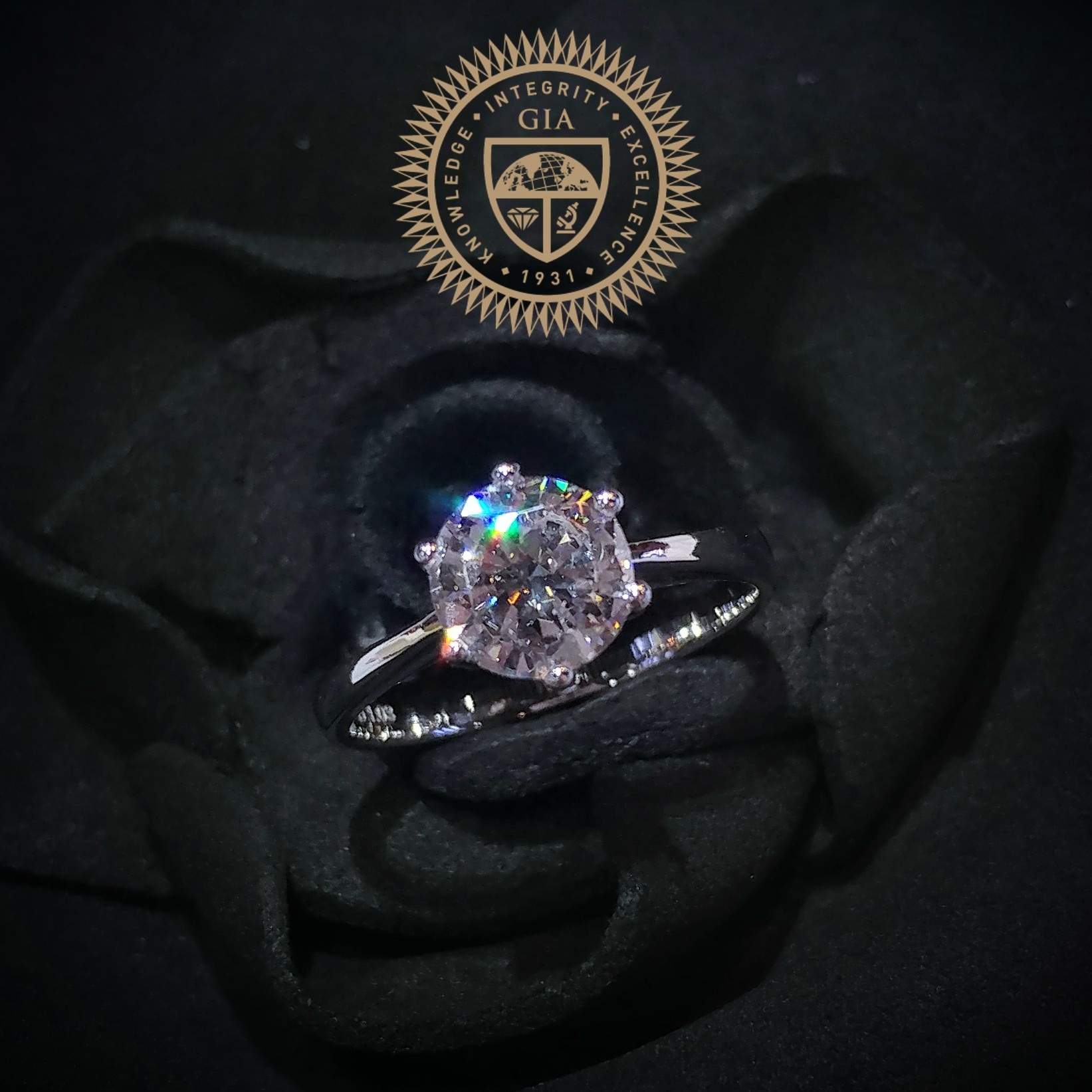 18K White Gold 1.03ct Diamond Ring