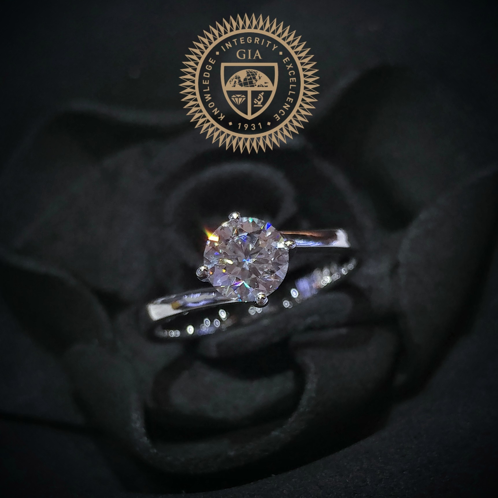 18K White Gold 0.70ct Diamond Ring