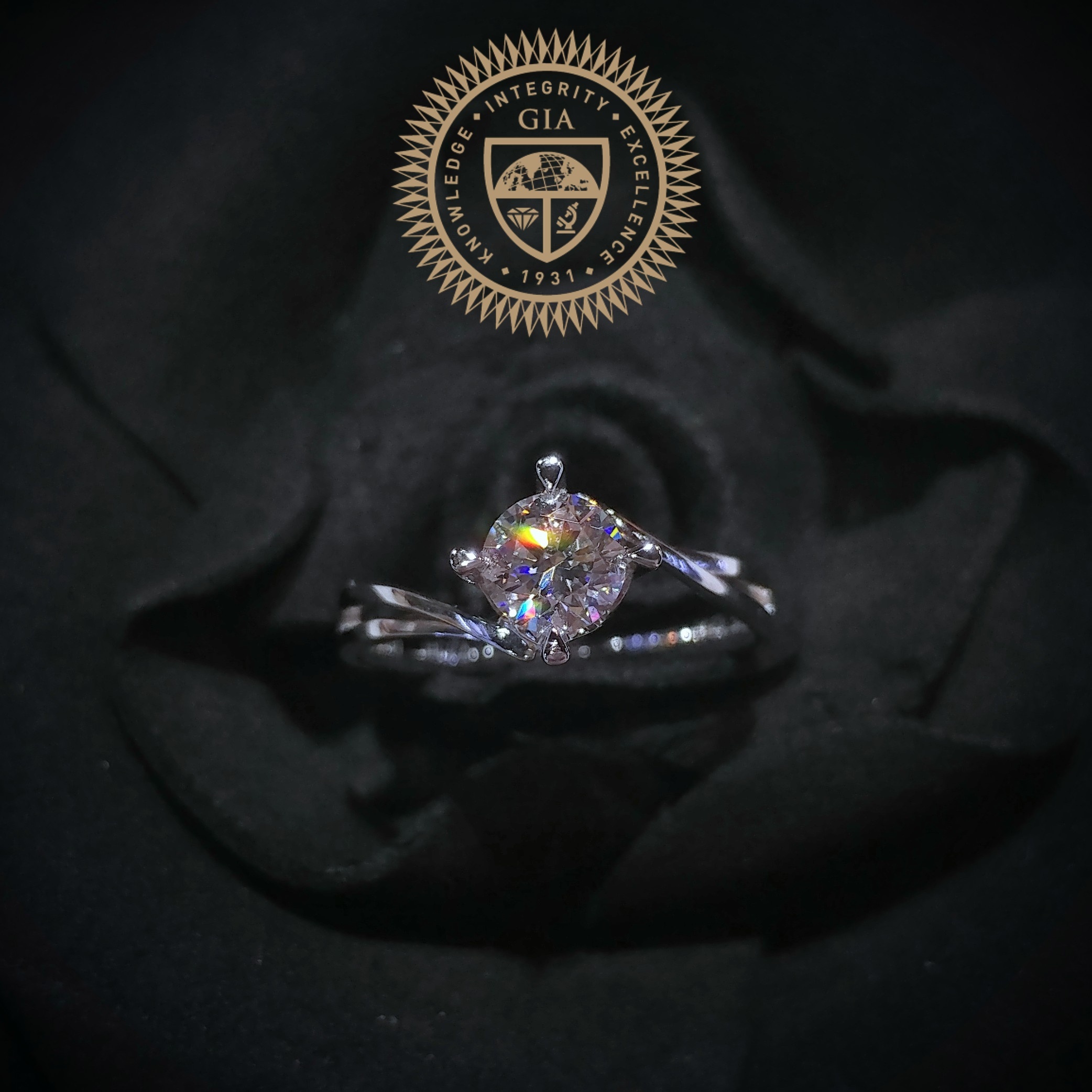 18K White Gold 0.58ct GIA Diamond Ring