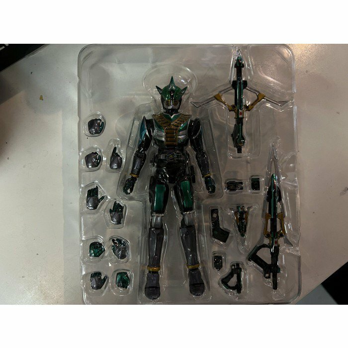 寄賣 幪面超人-SHF Zeronos Altair Form