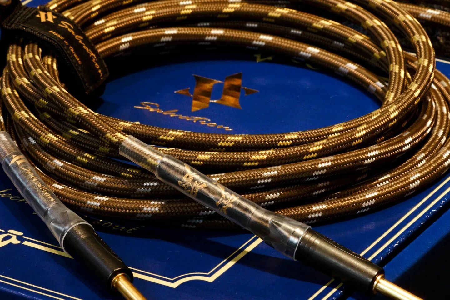 Salvation 救贖 Salvation 救贖 高階手工導線 Petra 佩特拉 (銅鍍銀線) 第 2 張圖片｜三峽配件 / 週邊