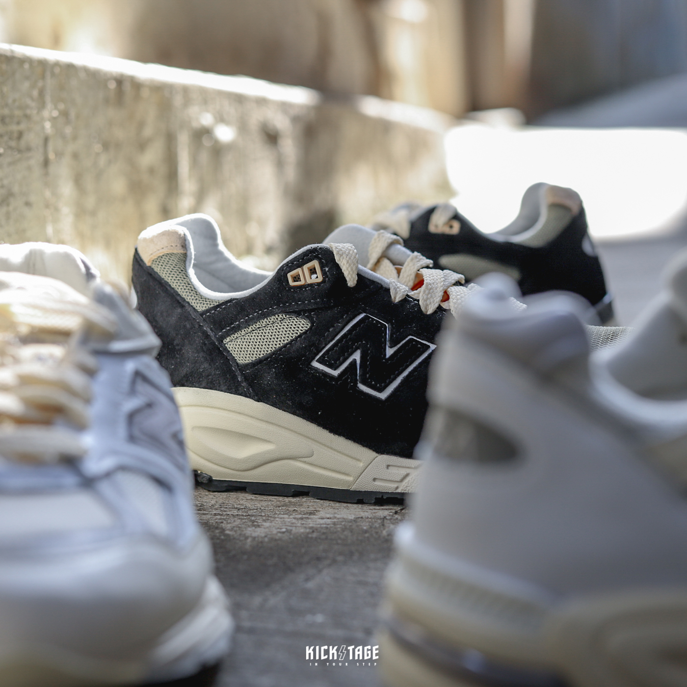 NEW BALANCE X TEDDY SANTIS 990 V2 奶油底皮革麂皮美製美國製MIUS