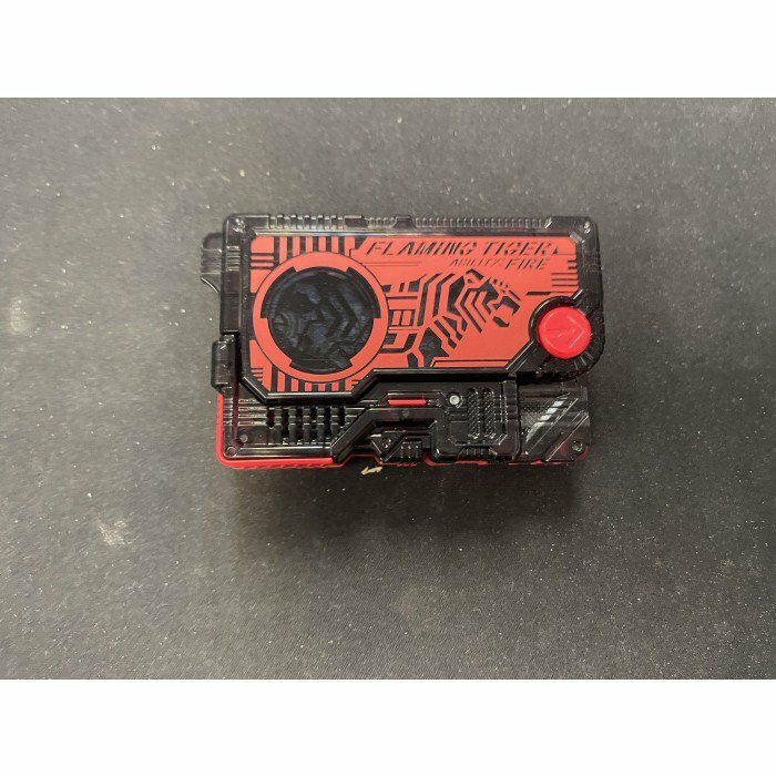 幪面超人-DX ZERO ONE Flaming Tiger Progrise Key