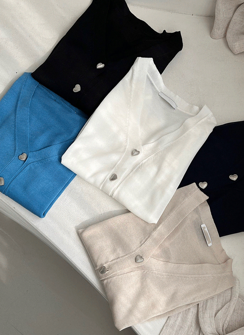 [現貨]愛心釦針織短袖外套 [ 3色 / Free ]