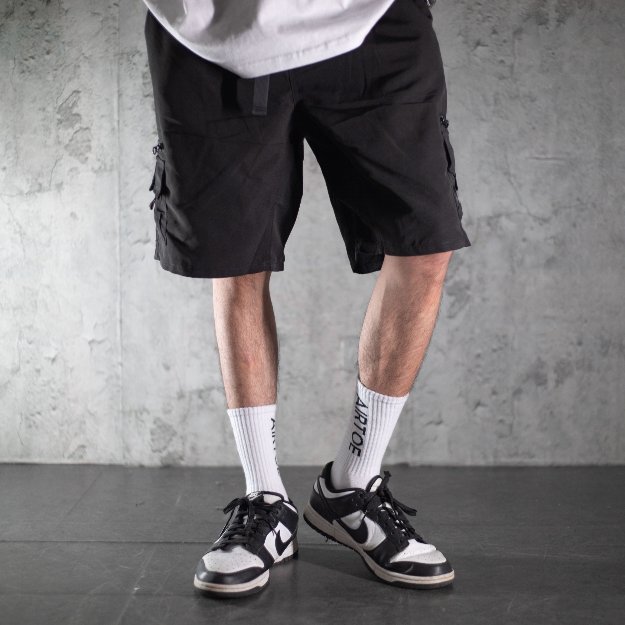 XCTRL 達摩標雙層口袋工裝短褲 -黑