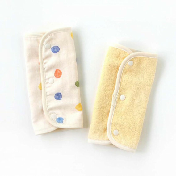 日本製 10mois Naomi ITO 粉彩水玉雙面揹帶咬咬巾