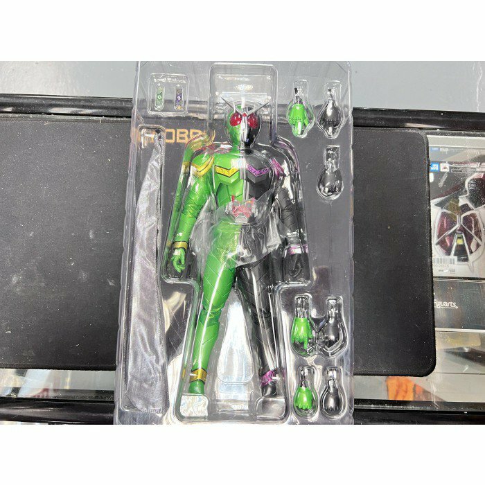 幪面超人-RAH W Cyclone Joker  2.0