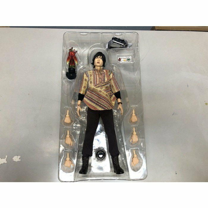 幪面超人-RAH OOO 人間體 EIJI HINO