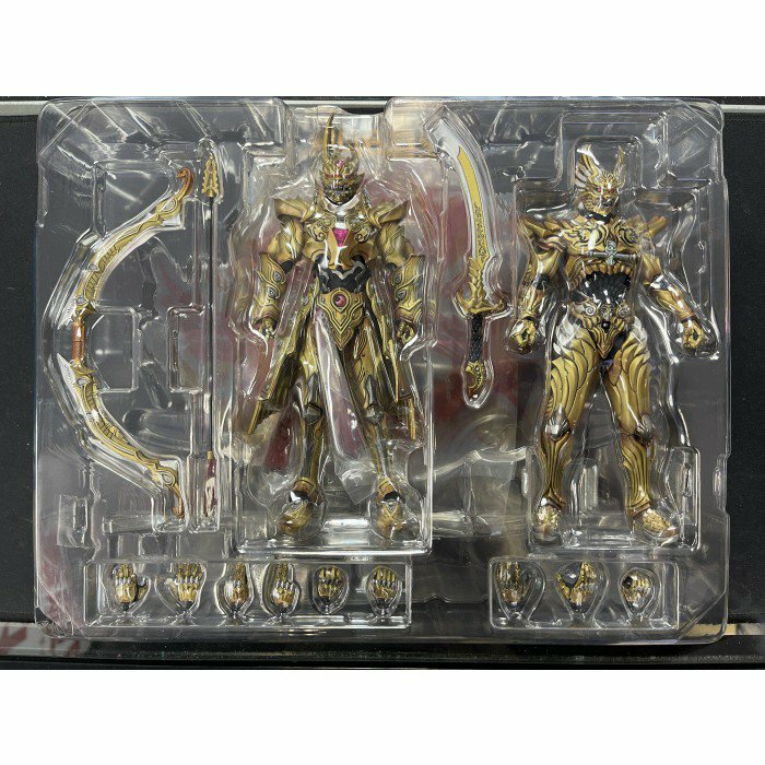 牙狼-魔戒可動 天弓騎士 炎刃騎士 金色VER.