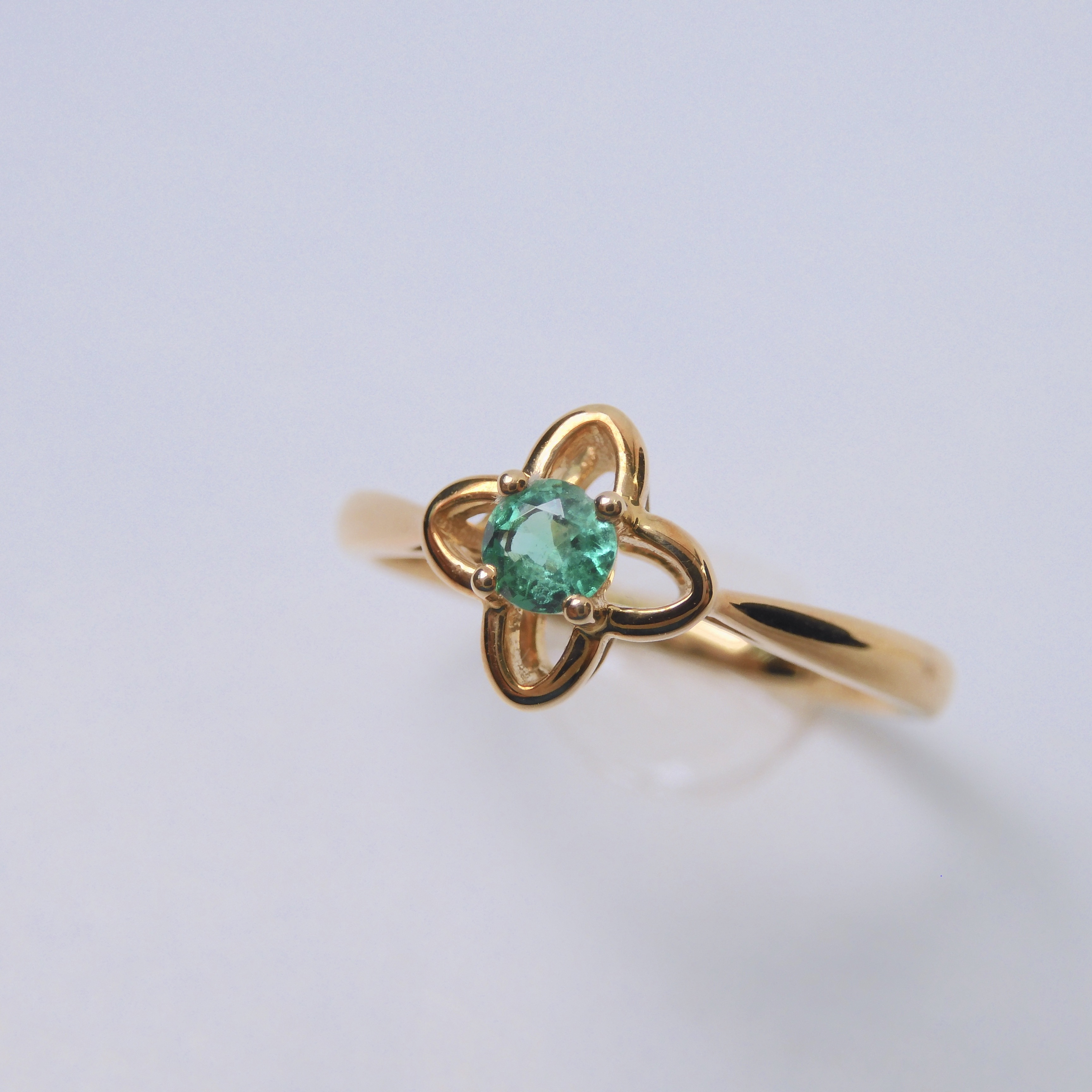 18K金 0.165ct 綠寶石戒指