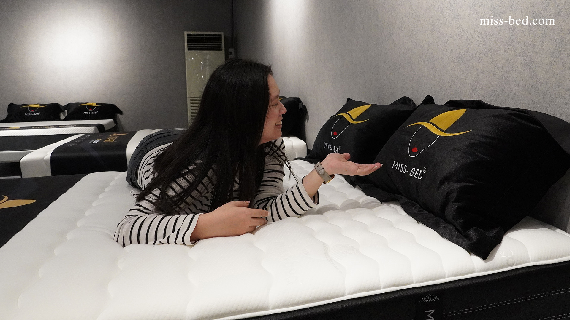 萬一聞到床墊散發出霉味，就代表床墊上已經滿布黴菌，這時你真的該好好清潔床墊了。