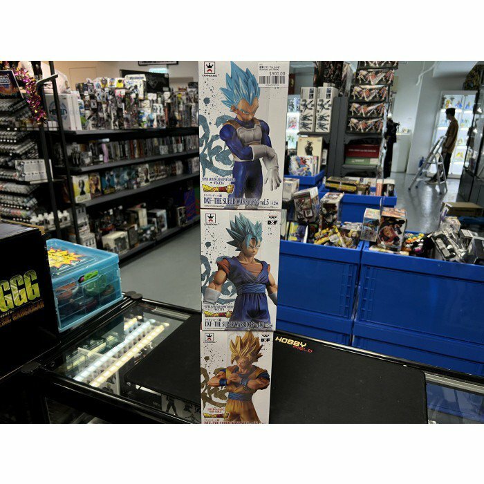 寄賣 DBZ The Super Warriors set (9box)