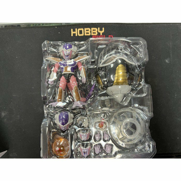 寄賣-龍珠系列-SHF 菲利第一形態連宇宙艙