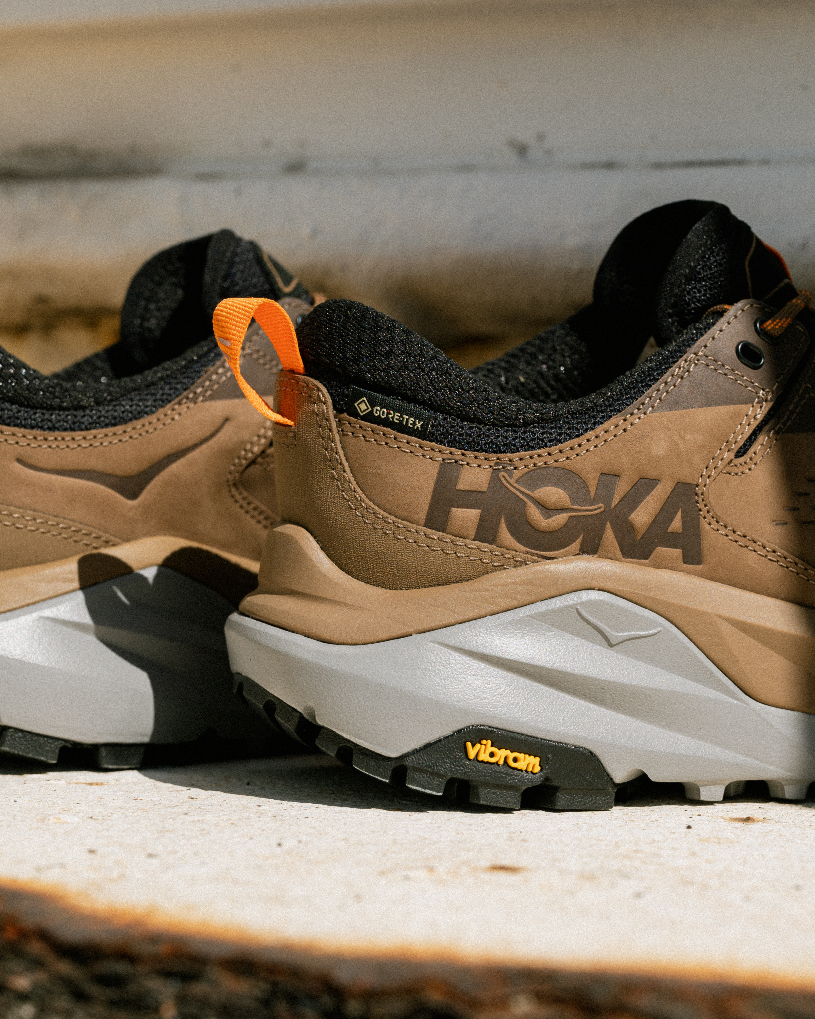 [現貨] Hoka Kaha Low Gore-Tex Otter Orange