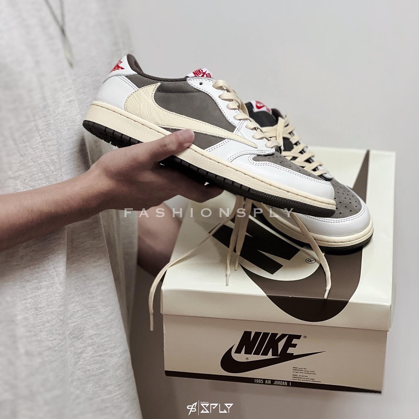 Travis Scott x Air Jordan 1 Low Reverse Mocha 反轉摩卡 倒勾 DM7866-162