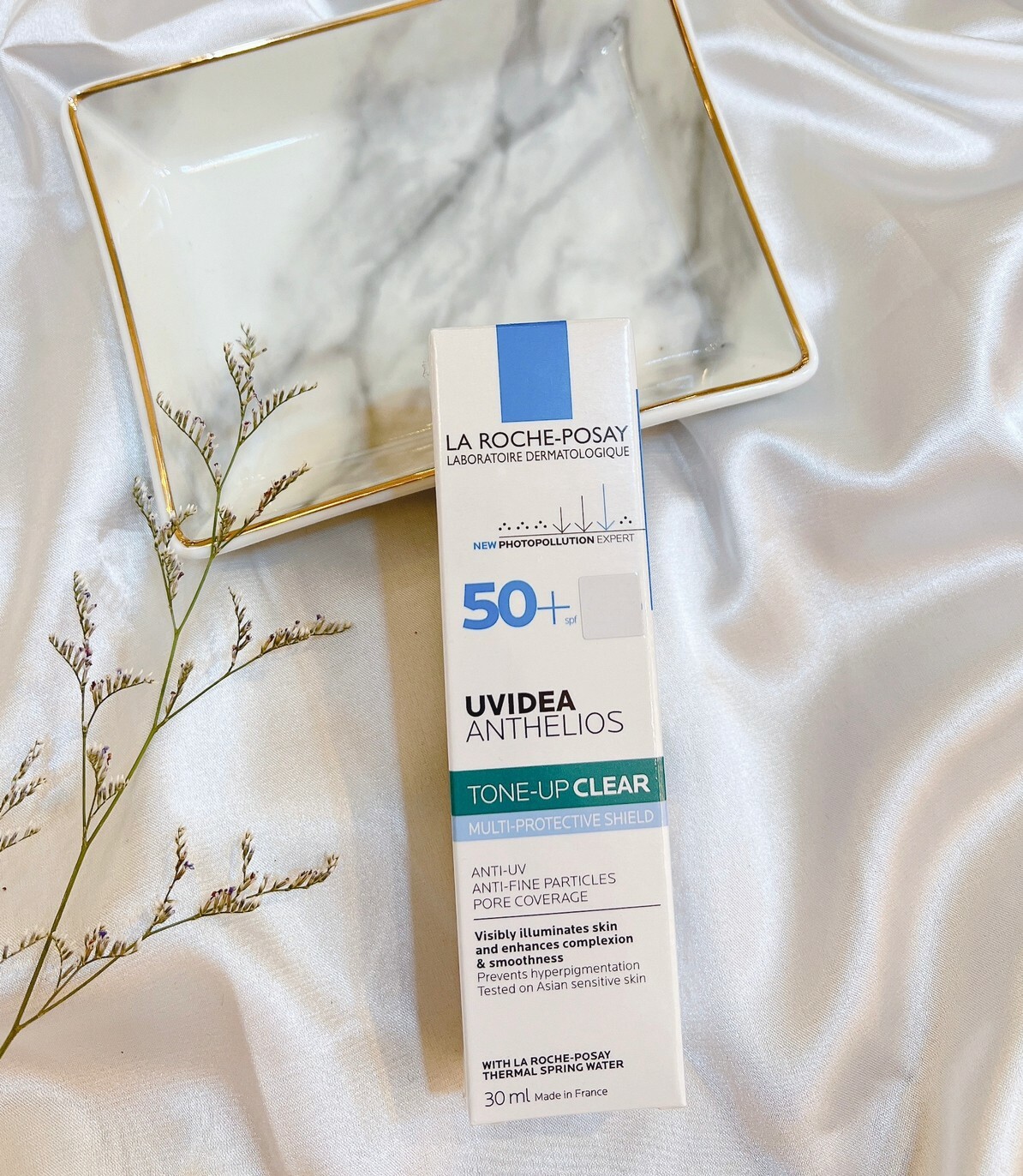 LA ROCHE POSAY 理膚寶水 全護極致抗油光防曬亮白乳SPF50+PA++++ UVA PRO 30ml