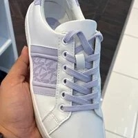 [S] MICHAEL KORS POPPY LEATHER AND LOGO STRIPE SNEAKER, LAVENDER MIST, 196108240049 (SMK83)