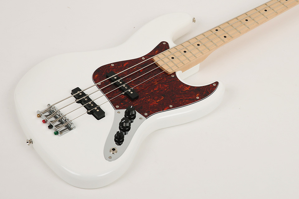 Corona Standard Jazz J20F/M 楓木指板 電貝斯 奧林匹克白