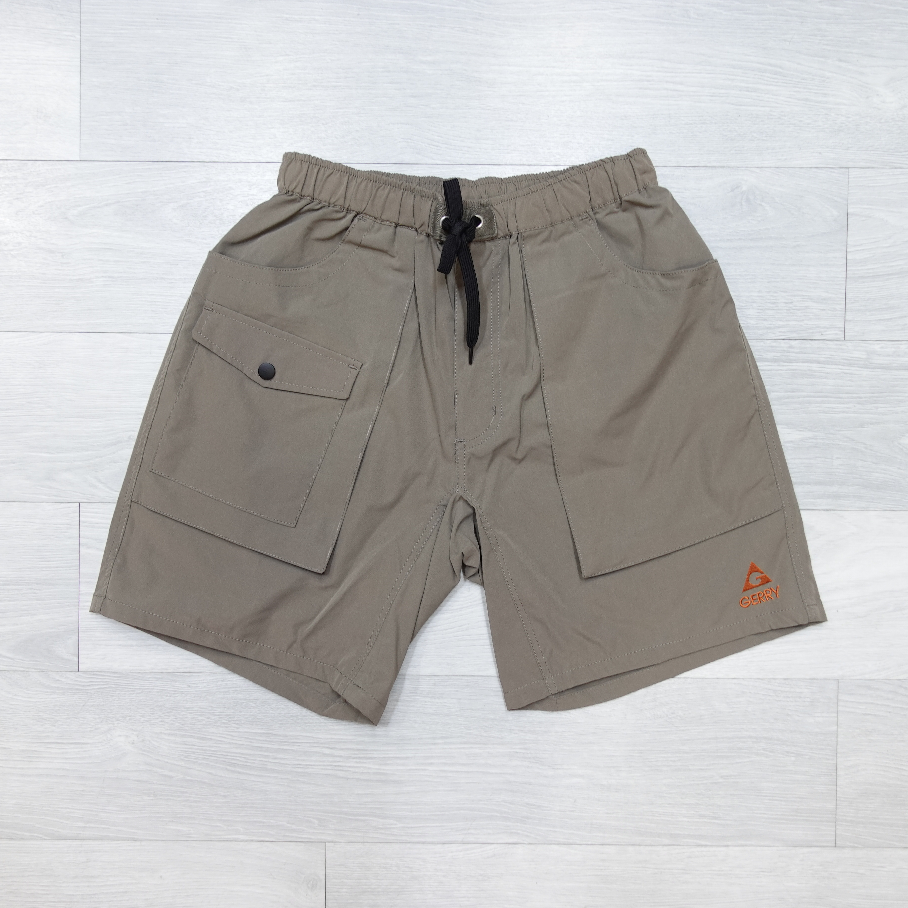 Gerry JP Baker Easy Short