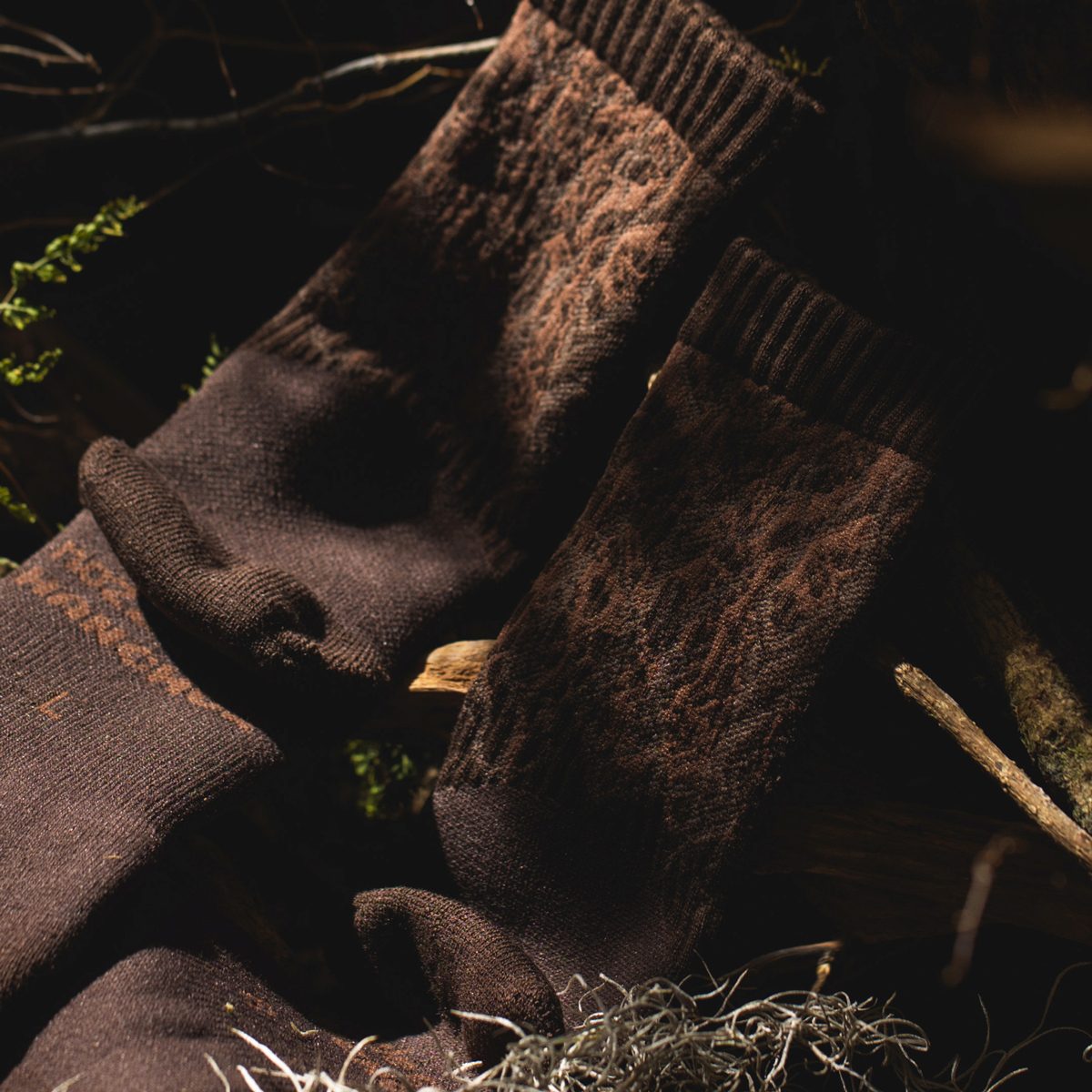 PRIMEVAL 系列羊毛登山襪