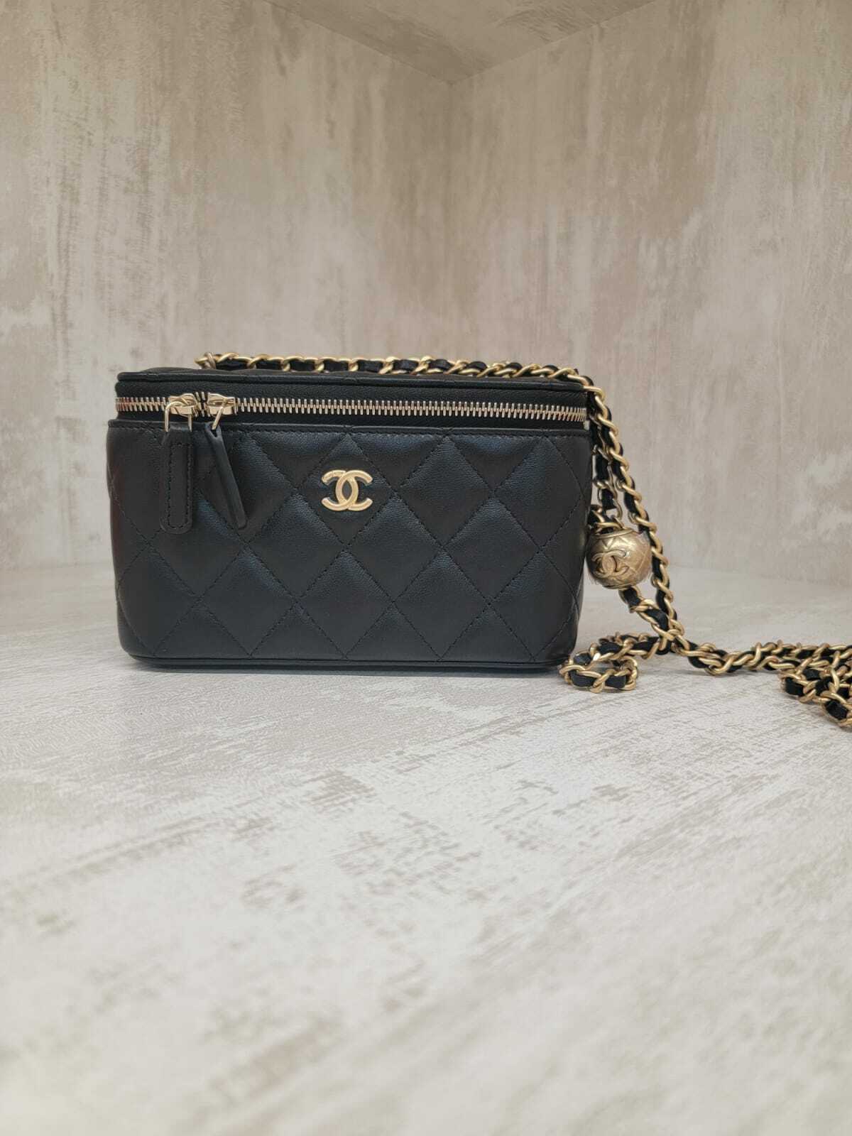 Chanel AP2303 vanity case gold ball