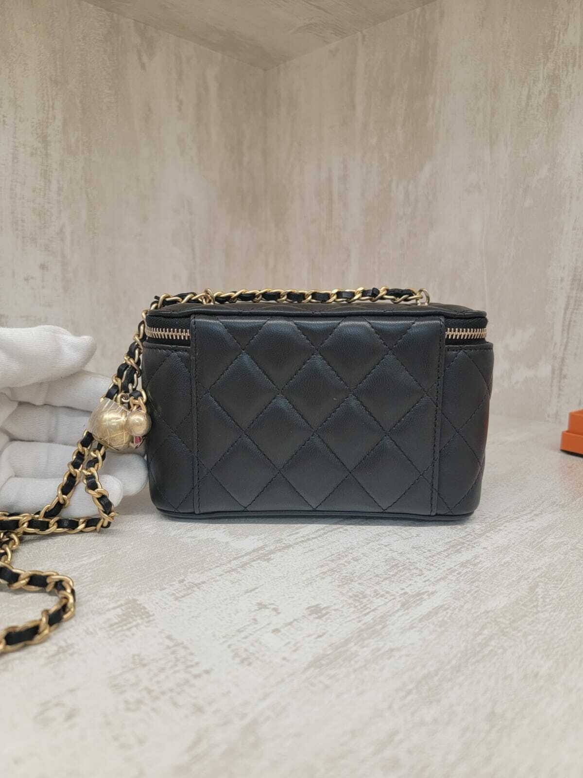 Chanel AP2303 vanity case gold ball