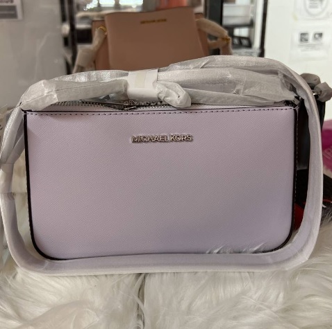 [S] MICHAEL KORS JET SET TRAVEL MD ZIP POUCHETTE,LVNDR MIST, 196163074887 (SMK93)