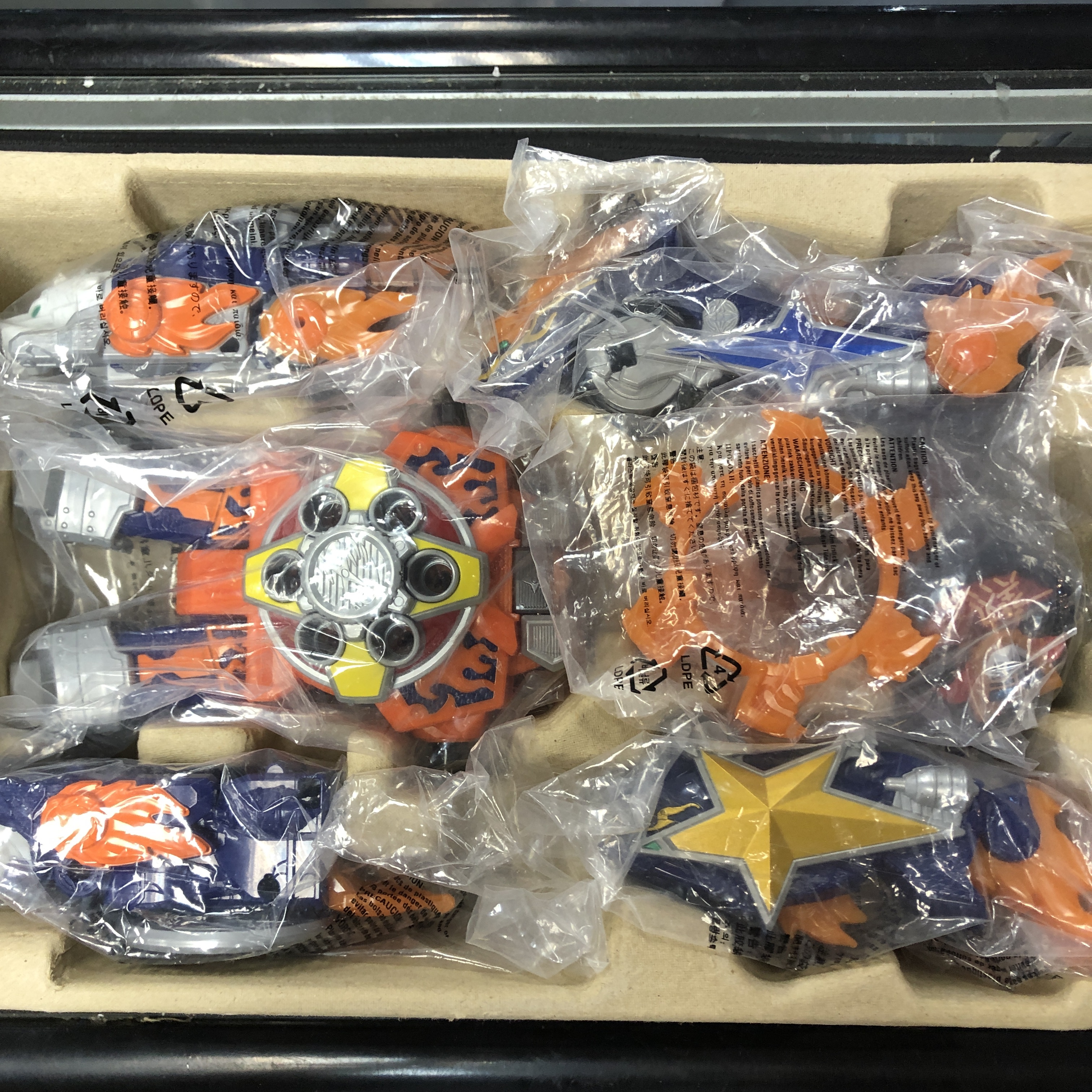 戰隊系列-DX 手裏劍戰隊 激熱大王