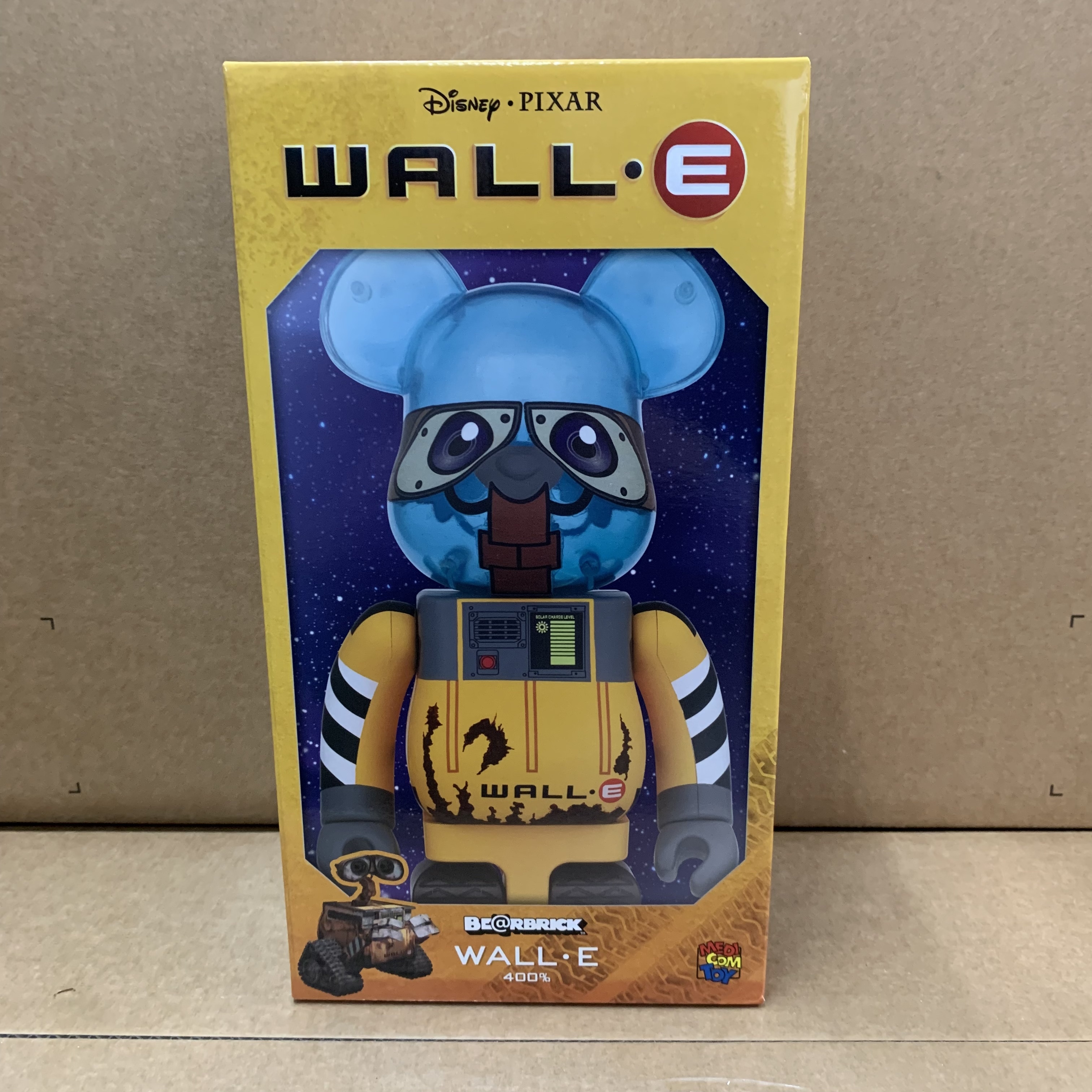 Bearbrick Wall-E 400%