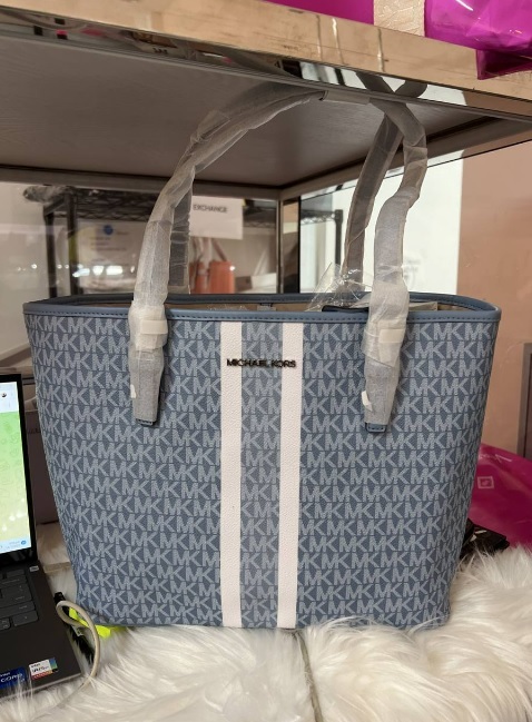 [S] MICHAEL KORS JET SET TRAVEL MD CARRYALL TOTE BAG,CHAMBRAY MLT, 196163105451 (SMK108)