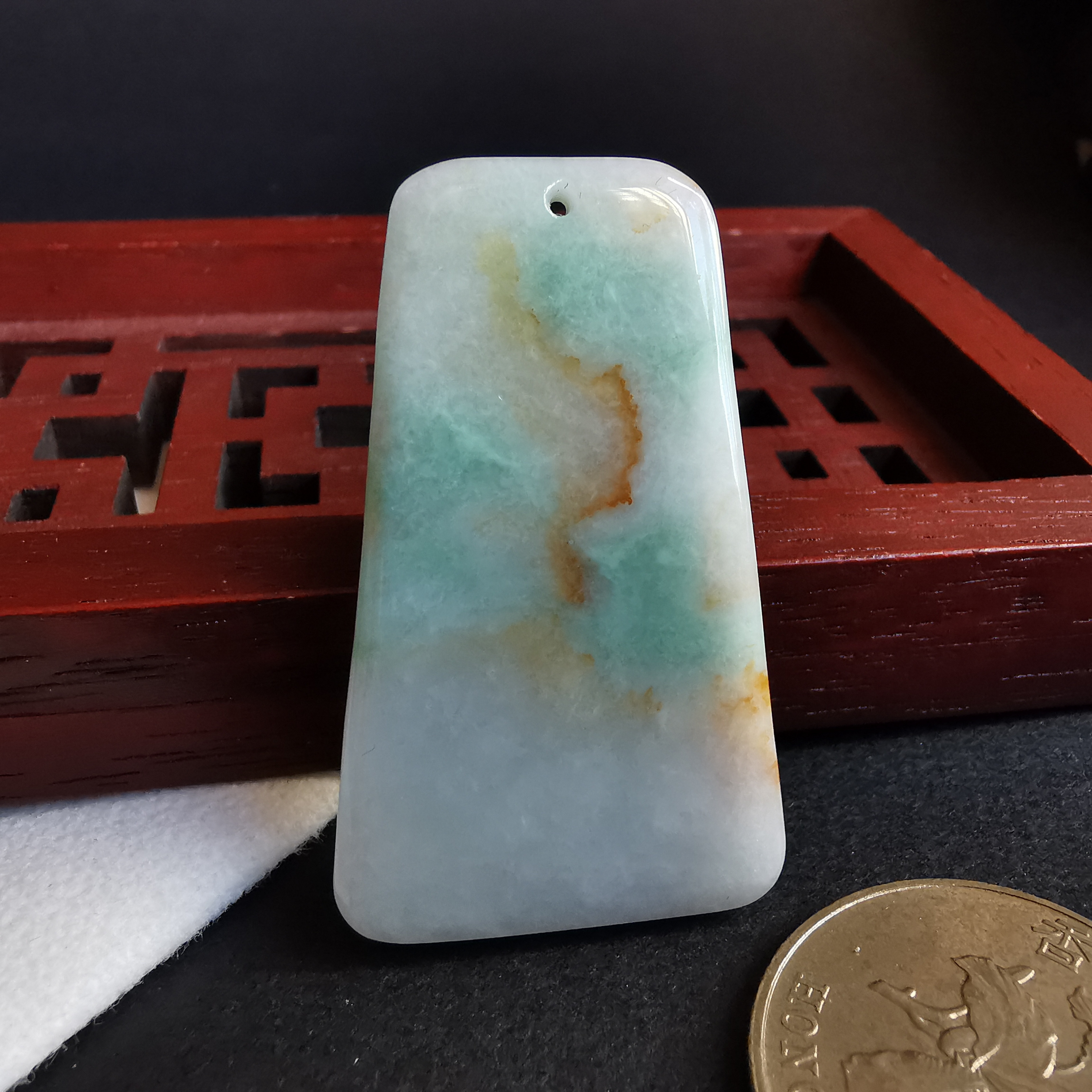 J2029 三彩無事牌吊墜