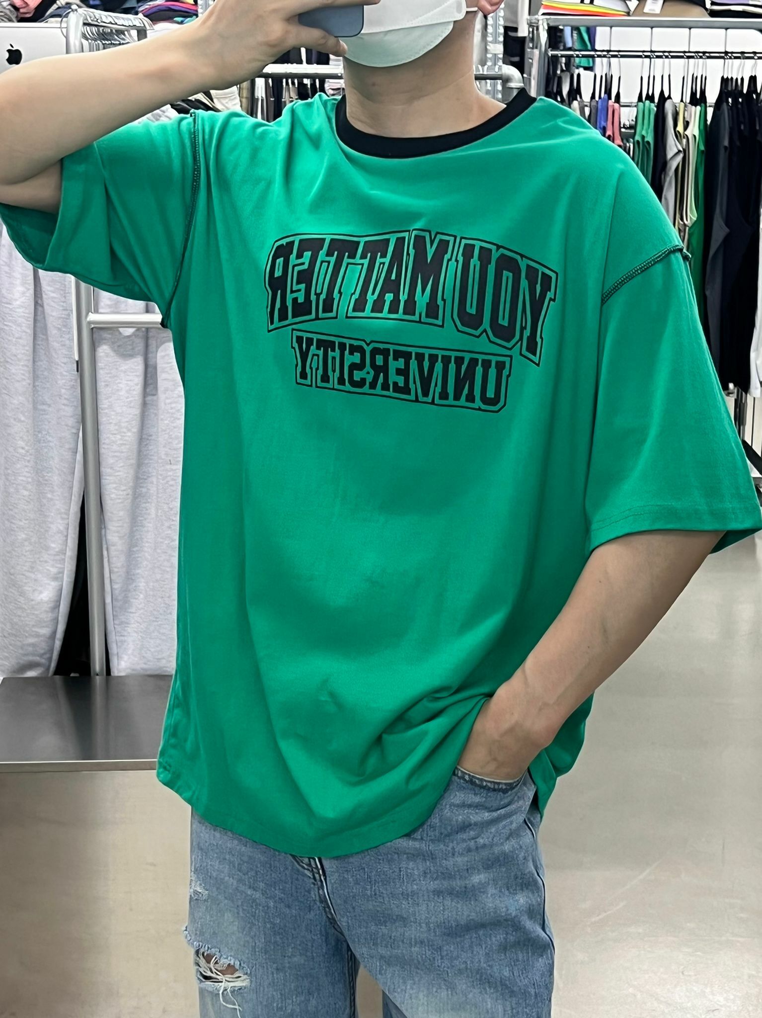 拼色英文字短袖Tee T3765