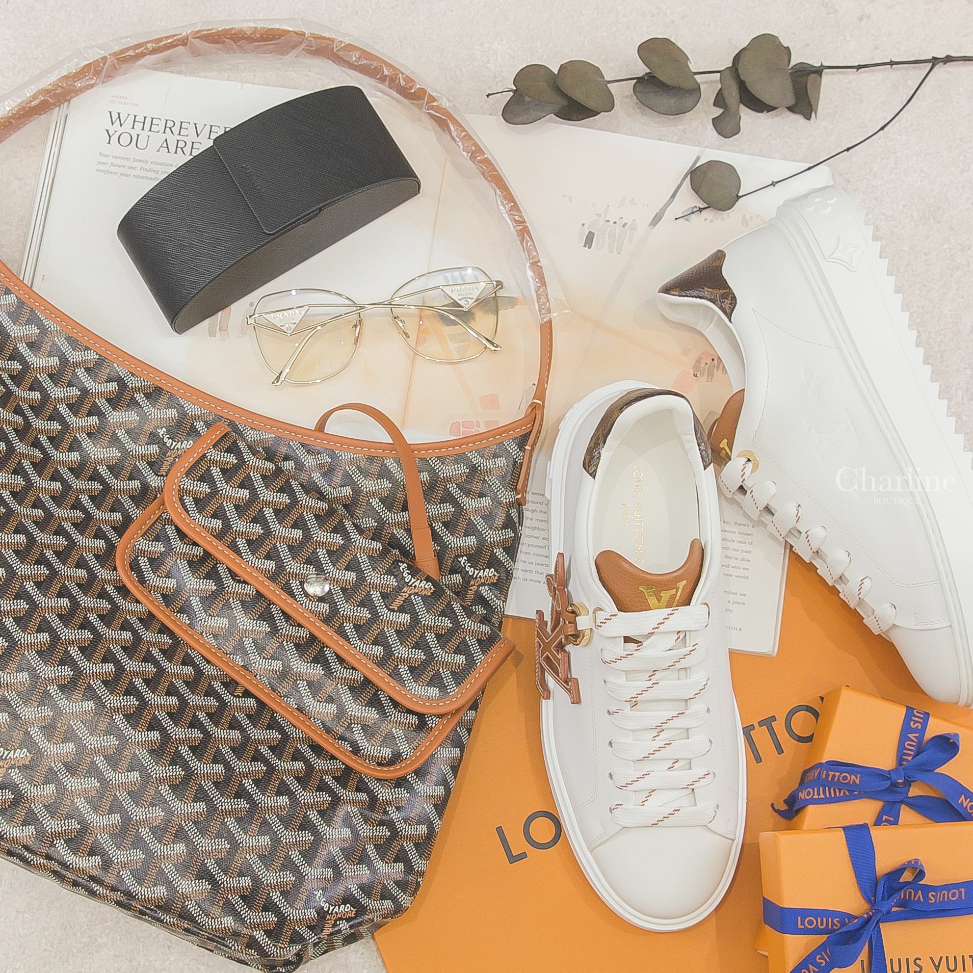 Goyard Hobo Bag 黑色手提肩背包,Louis Vuitton Trainers 白色壓花咖啡色吊飾老花鞋尾運動鞋,Prada Glasses 藍色偏光飛行員邊框側邊白色三角金字平光眼鏡-Charline Boutique 精品代購