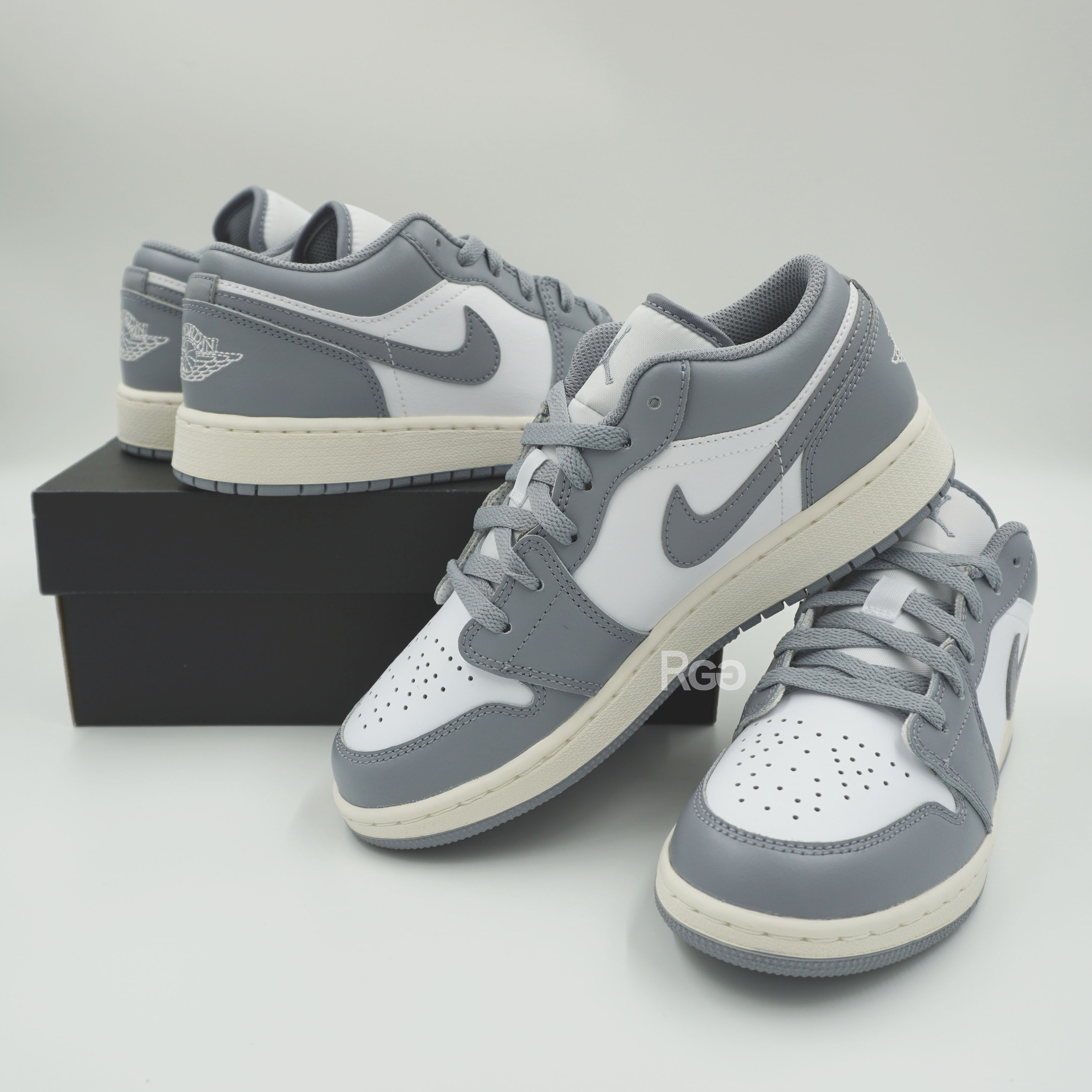 Nike Air Jordan 1 Low (GS) 灰白復古奶油底(553560-053)