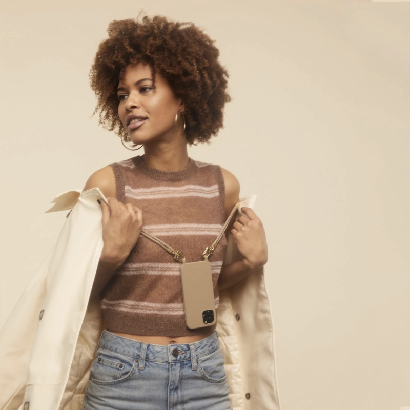 XOUXOU｜iPhone  背繩手機殼 - 暖褐色