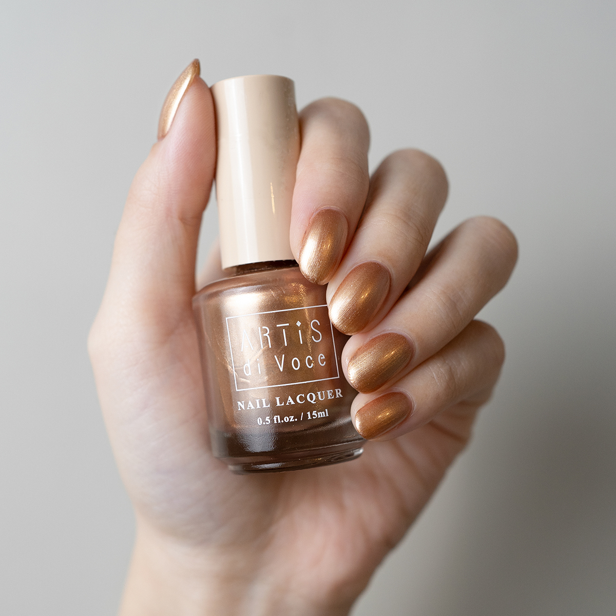 ARTiS di Voce 彩色指甲油 46 漆光紅銅