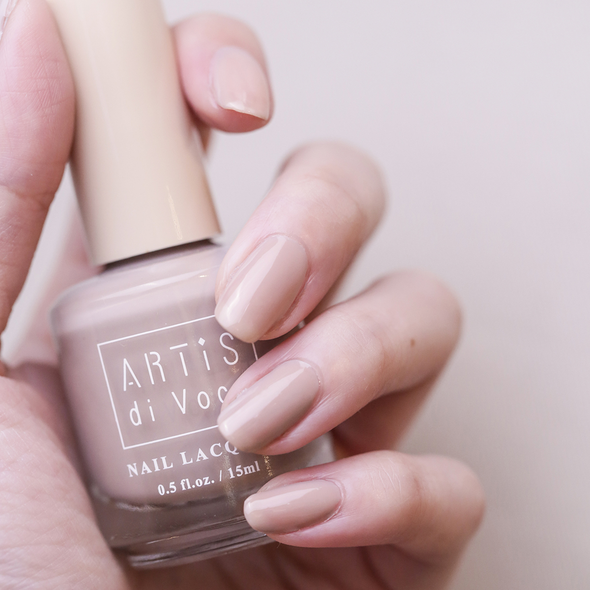 ARTiS di Voce 彩色指甲油 26 知性女人