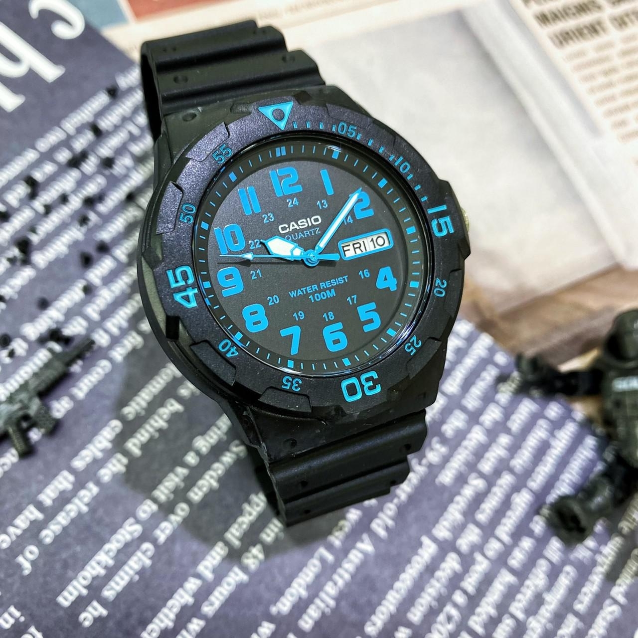 【CASIO】魅力潛水風格運動腕錶-藍x黑 MRW-200H-2B 現代鐘錶