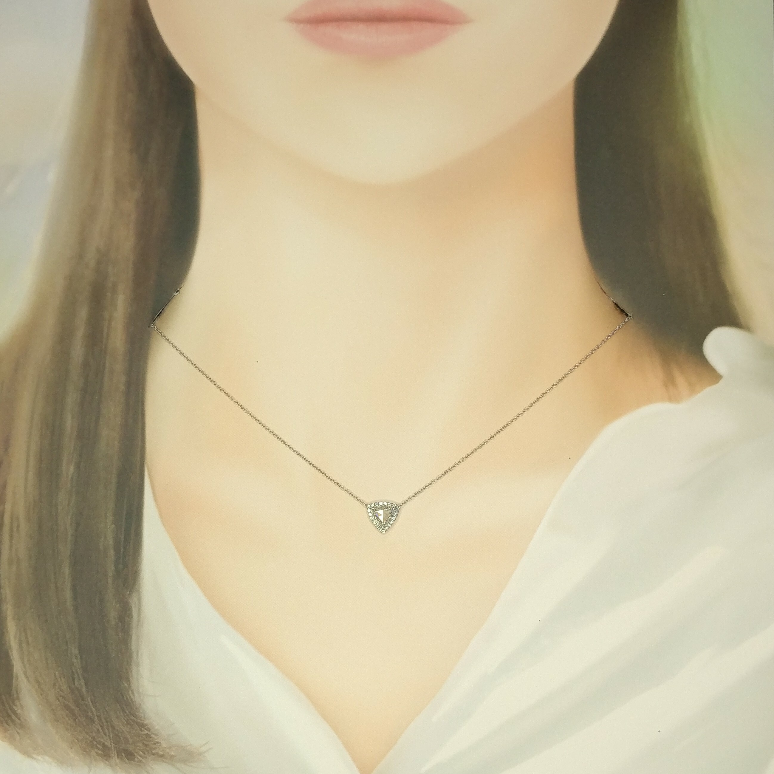 全新18K白金【單粒30份鑽石】配小鑽共38份鑽石頸鍊