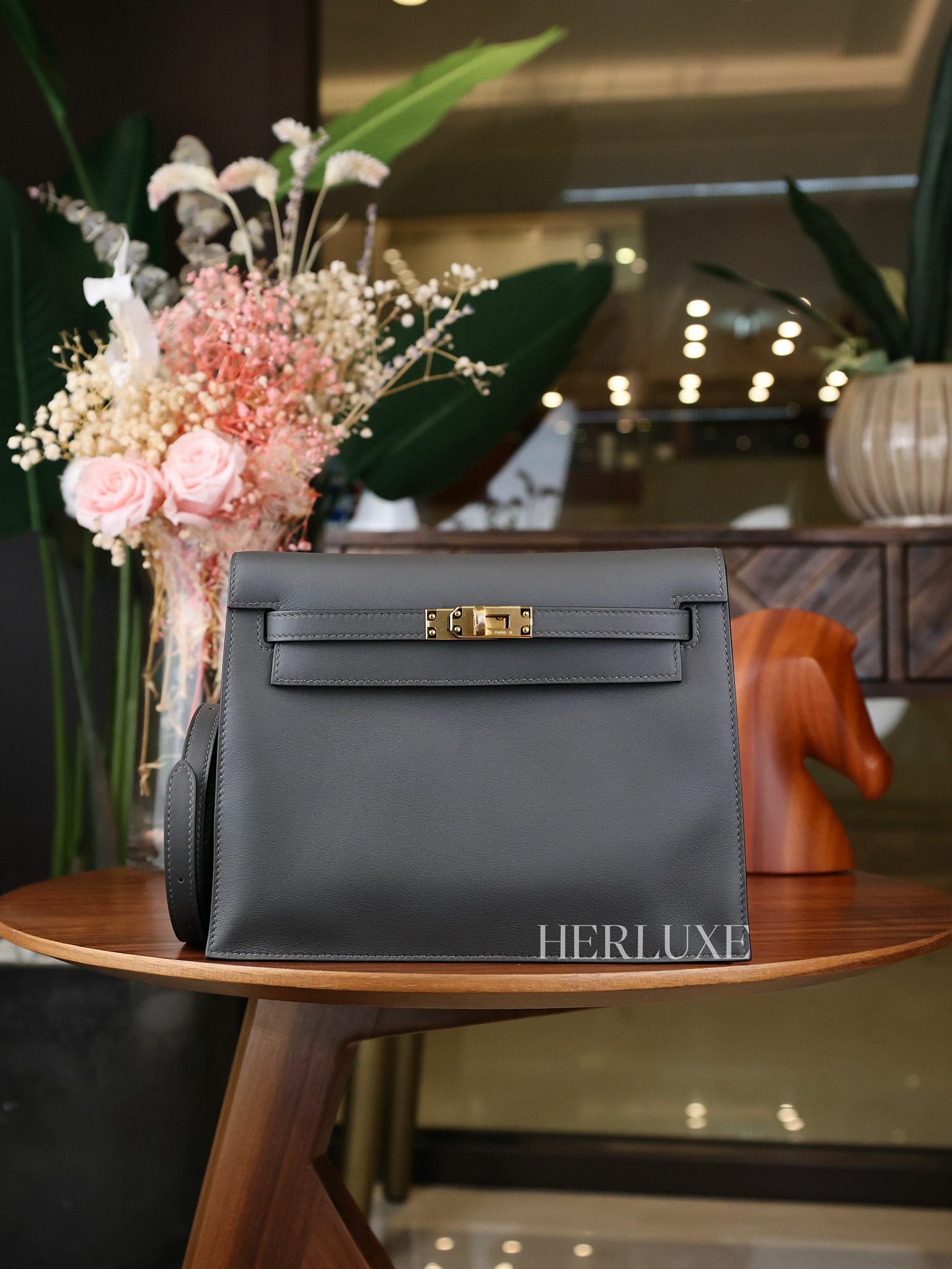 Kelly danse 88 graphite cc jonathan W